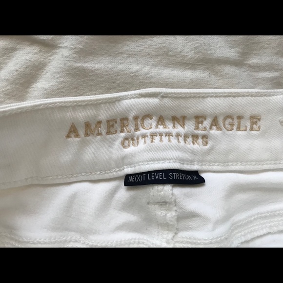 American Eagle white jean shorts - Picture 3 of 3
